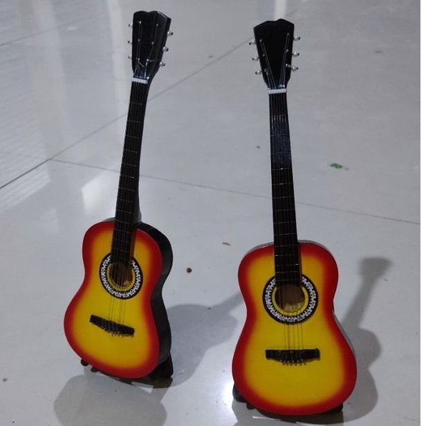 miniatur gitar guitar akustik