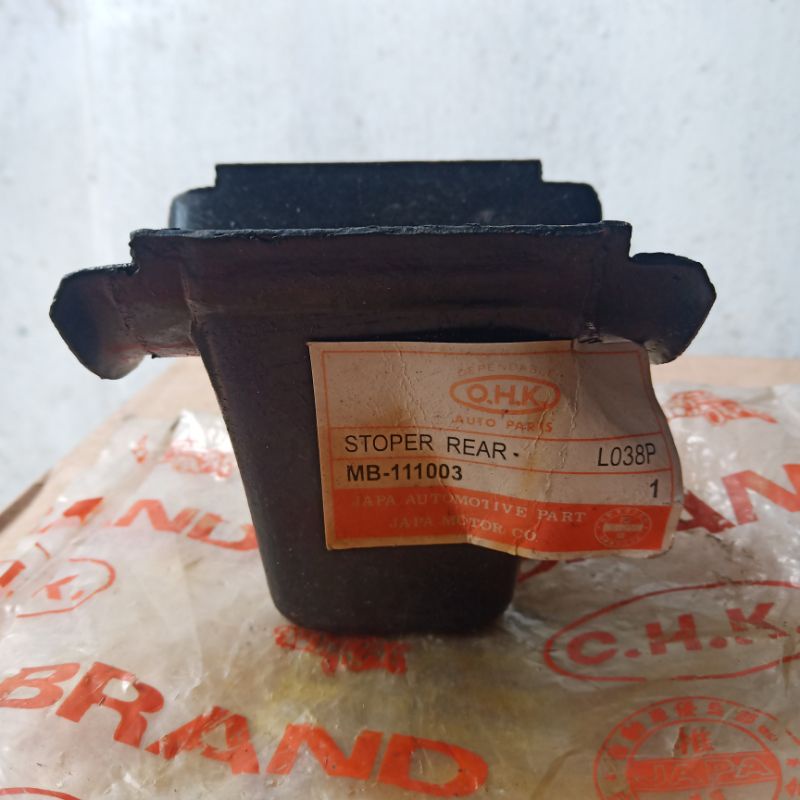 karet stopper belakanh mitsubishi L300 OHK japan