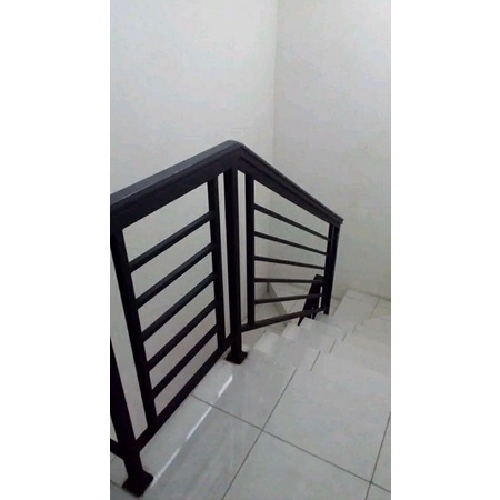 relling tangga minimalis