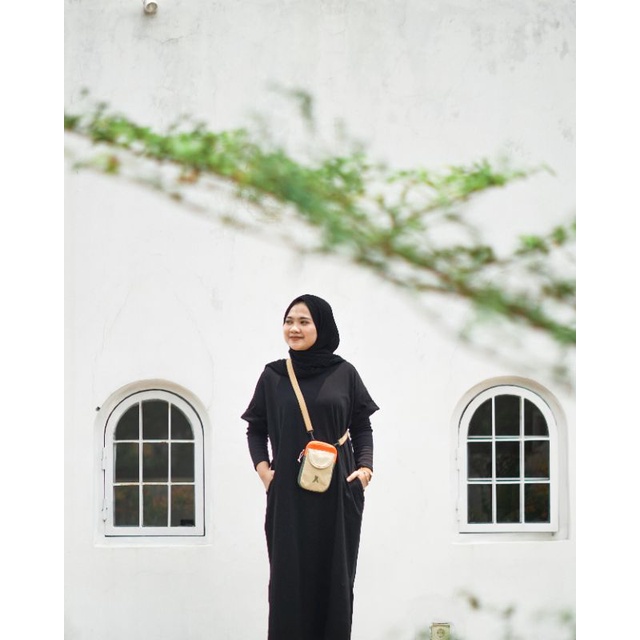 TAS SELEMPANG ARUNA CREAM