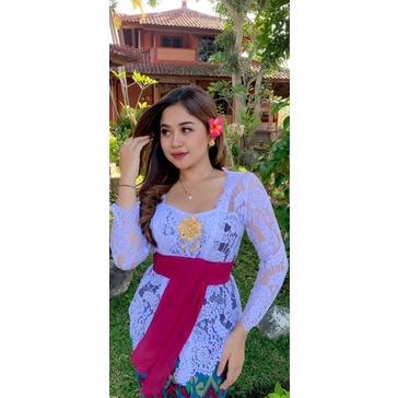 yrm kebaya bali-kebaya semi prancis