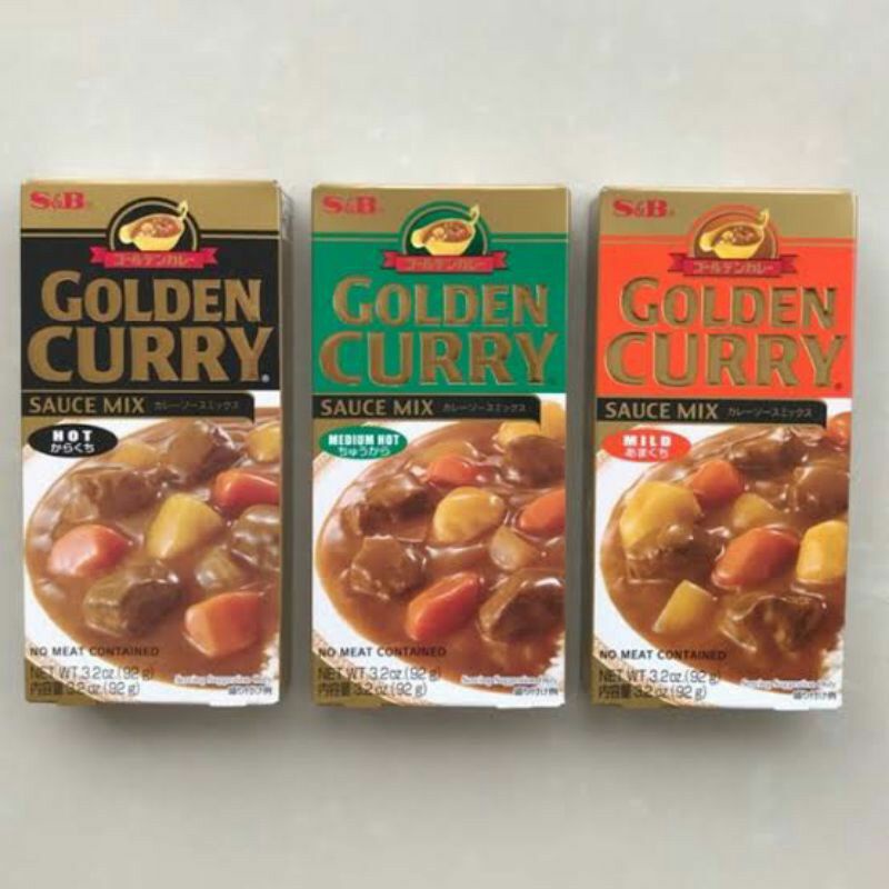 S&amp;B GOLDEN CURRY Mix Hot Medium Mild 92 g