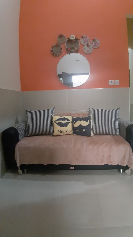 Clover Throw Blanket In Camel