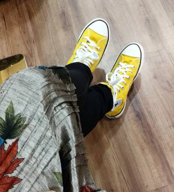 Sepatu converse kekinian