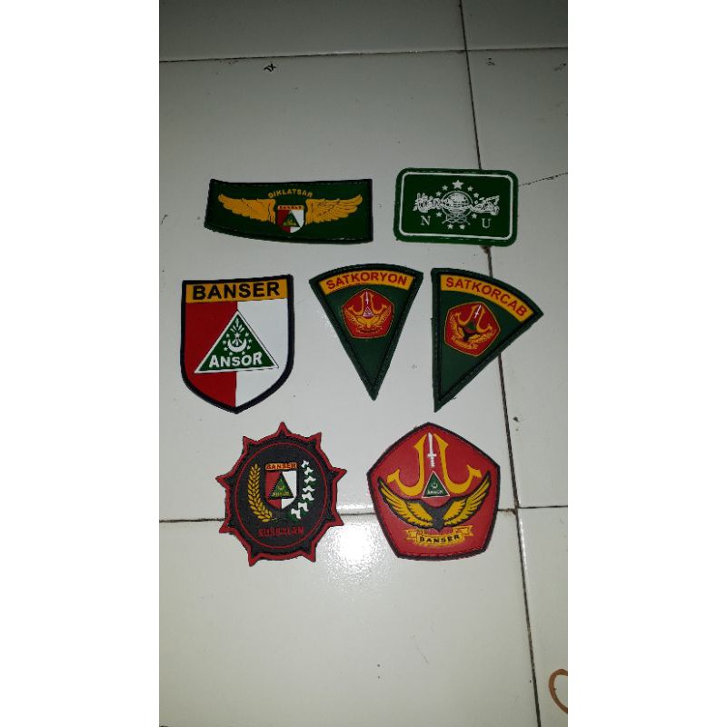 

perekat karet banser