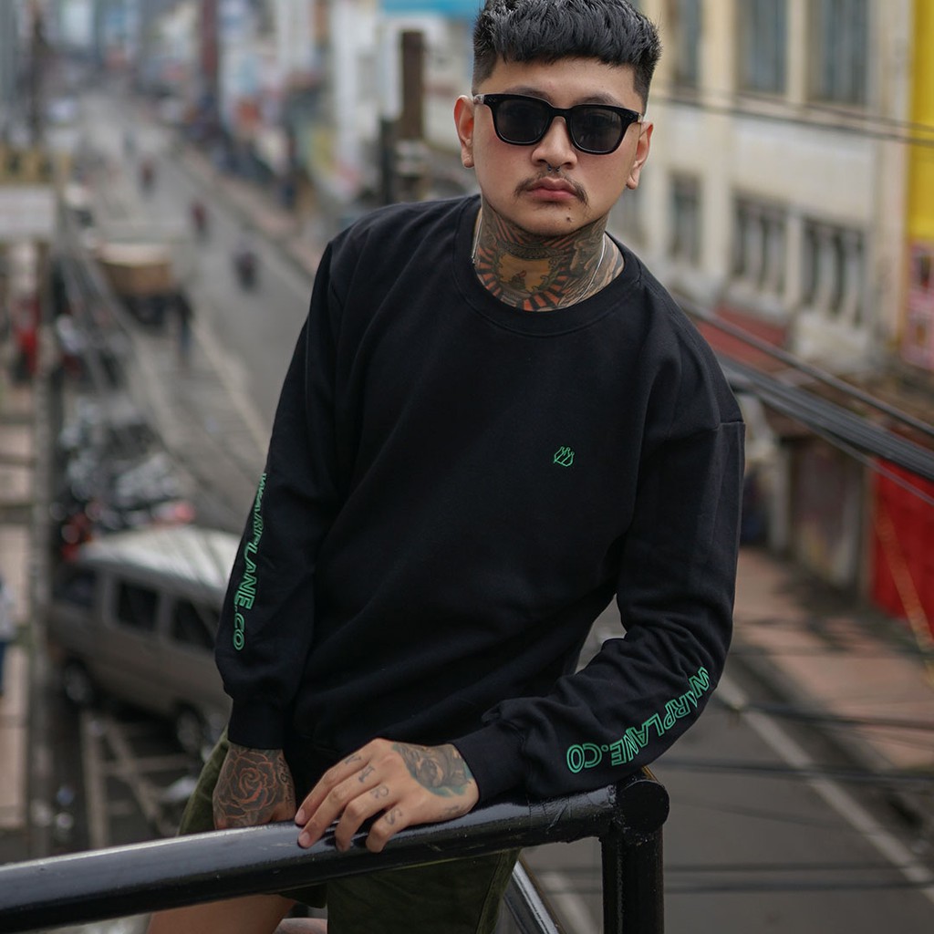 Warplane Crewneck Hitam /Switer Warpln /Atasan Pria/ Baju Pria/ Sweatshirt Green Logo