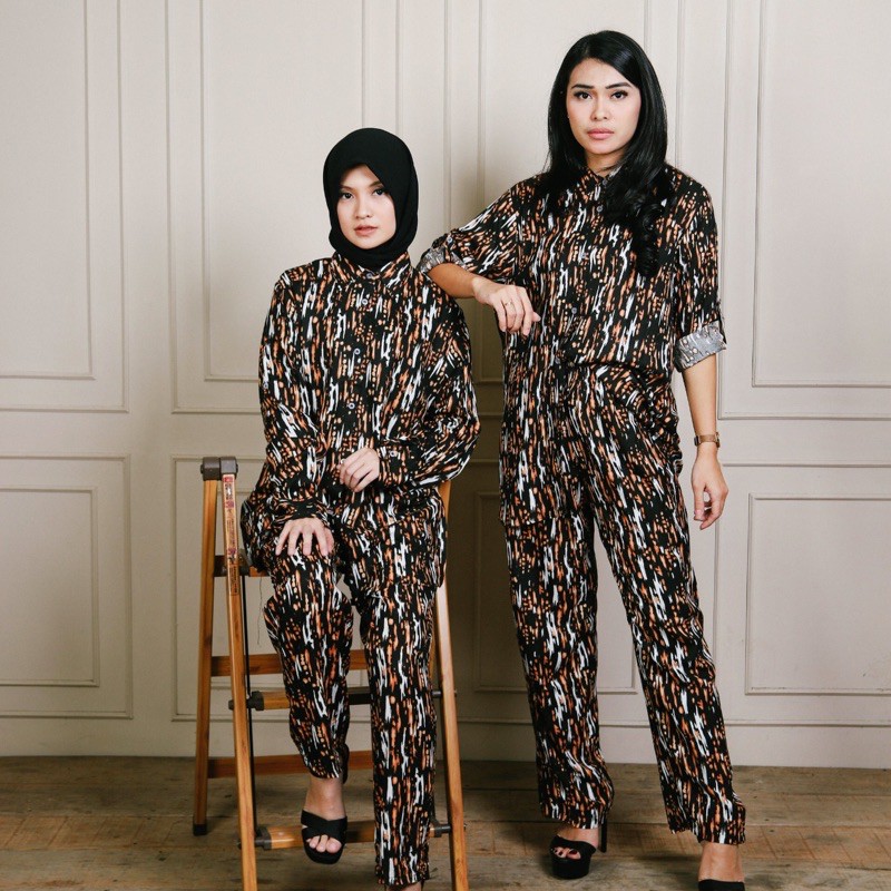 Kemeja Motif Black Three || One Set