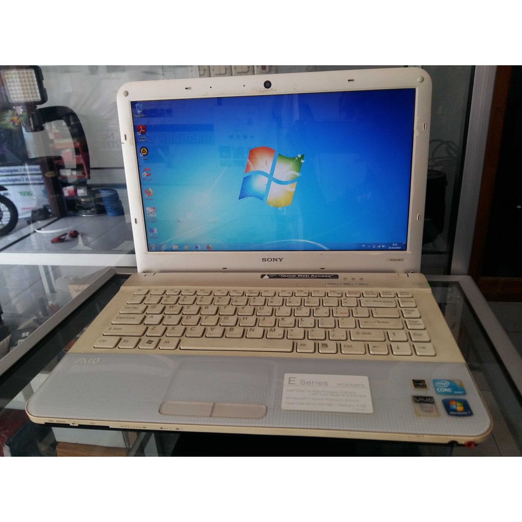 Sony Vaio vpcea36fg | Core i5 m560 cpu 2,67ghz | VGA Amd radeon Hd 6500m | Normal Lancar Jaya