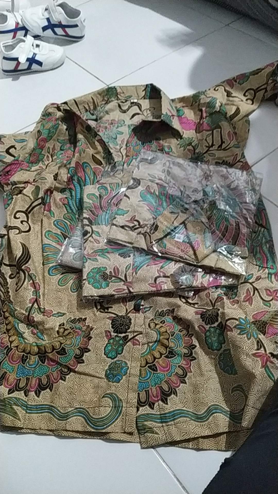 Maura Couple - Sania Ruffle Batik Couple Ori Ndoro Jowi Garansi Termurah Shopee - Batik Modern Solo