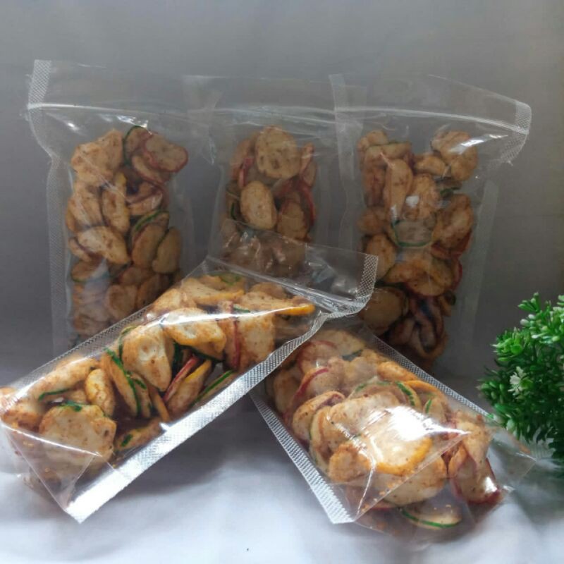 

Kerupuk seblak pedas