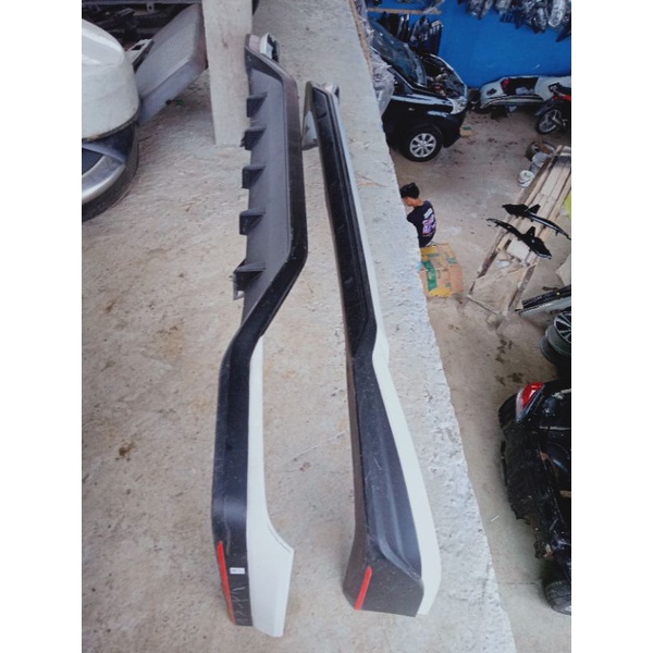 bodykit daihatsu Xenia Bodykit Xenia ADS 2022 FR Duraflex material, BELAKANG SAJA