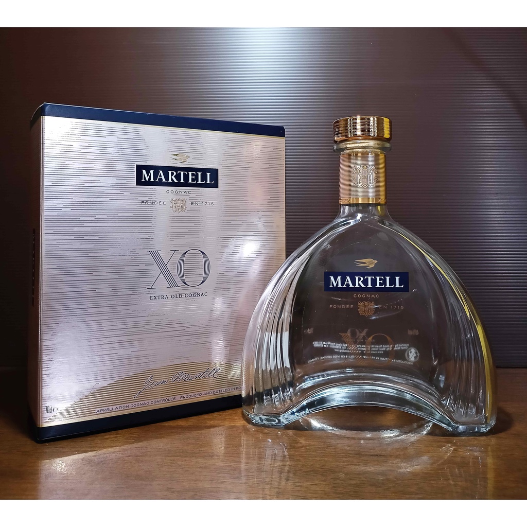 Botol bekas miras Martell Jean XO 700 ML Rare + Box