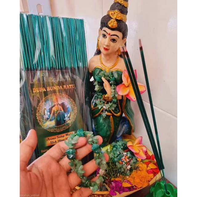 Gelang kristal Hijau bunda ratu & Dupa bunda Ratu pasupatih