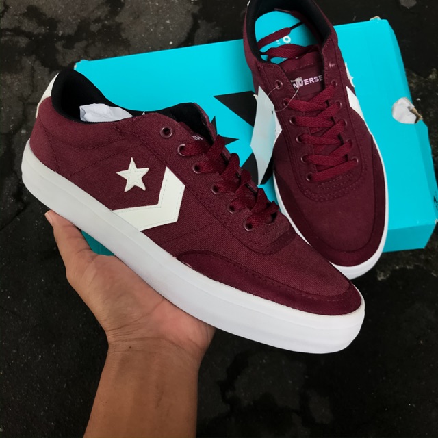 converse courtlandt maroon