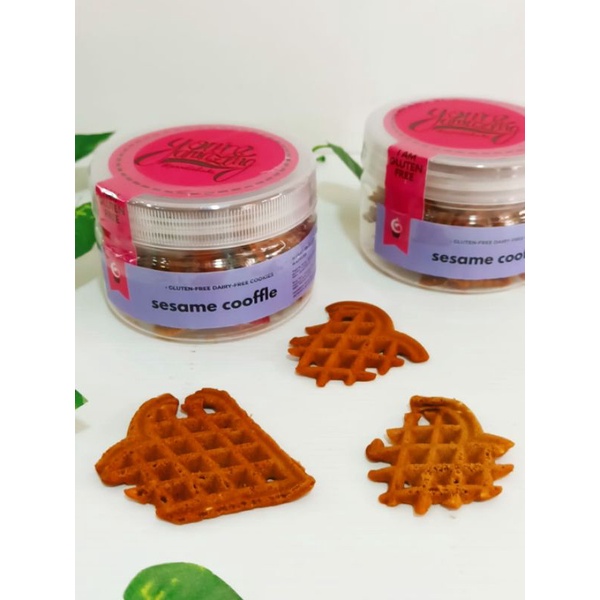 

Goodiebake GF DF Cookies Sesame Cooffle