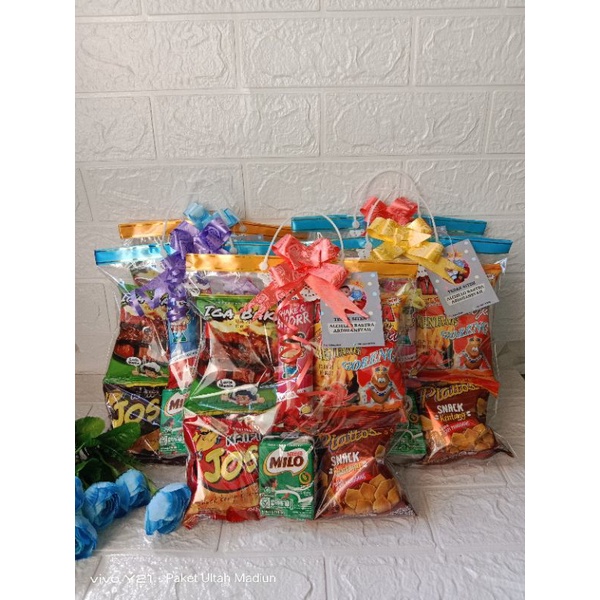 

Snack Ultah atau tedak siten