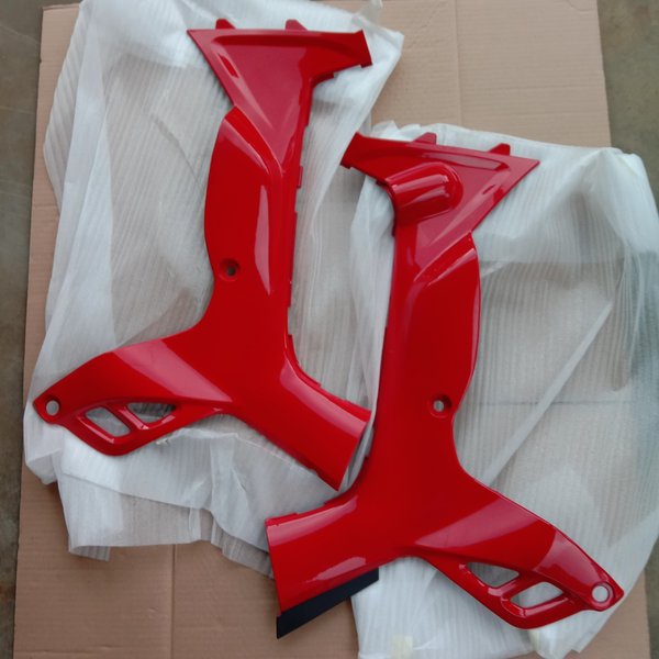 Sayap dalam yamaha Vega R lama Merah cabe