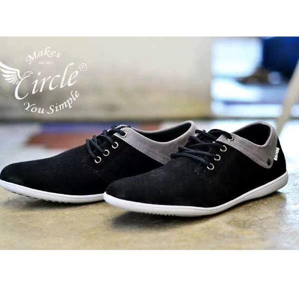 {LANGSUNG ATC.. Sepatu Casual Sneakers Pria circle Hitam