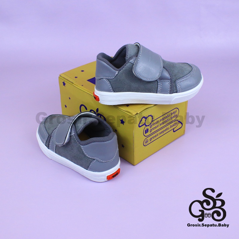 sepatu anak perempuan sepatu anak laki laki sepatu sneakers anak model casual suede polos ringan  fleksibel &amp; Anti Slip