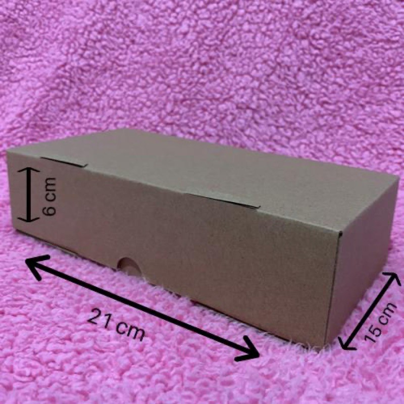 

KARDUS / BOX PIZZA / BROWNIES 21x15x6cm