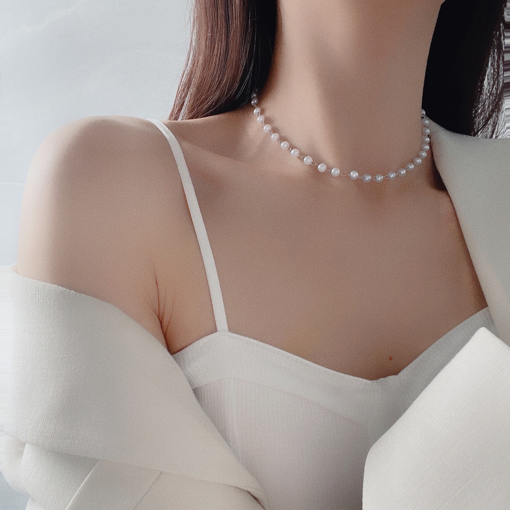 Kalung Gelang Rantai Liontin Kupu-Kupu Warna Hitam Untuk Wanita