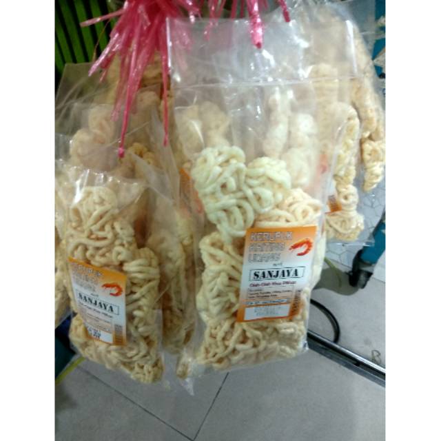 

Kerupuk ikan bentuk ♥️