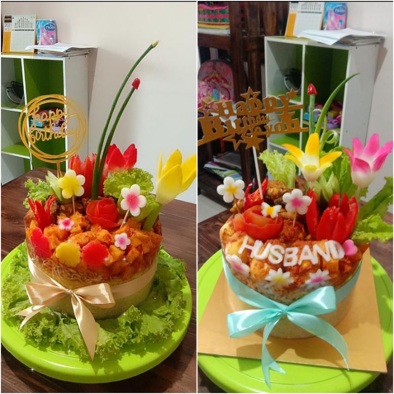 

Tart tumpeng/Tumpeng ulang tahun