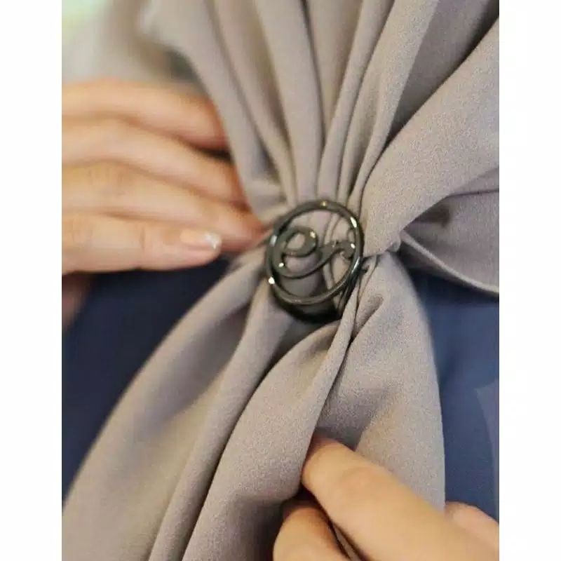 Brooch ederra signature ring hijab bros hijab exclusive gold silver rosegold hitam peniti hijab