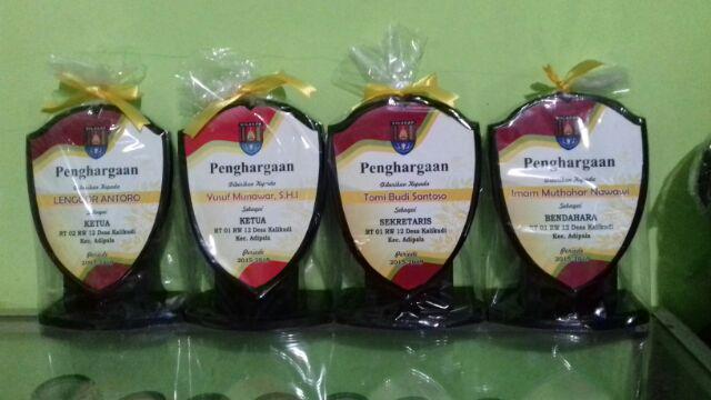 Plakat / Vandel Kayu Kupu