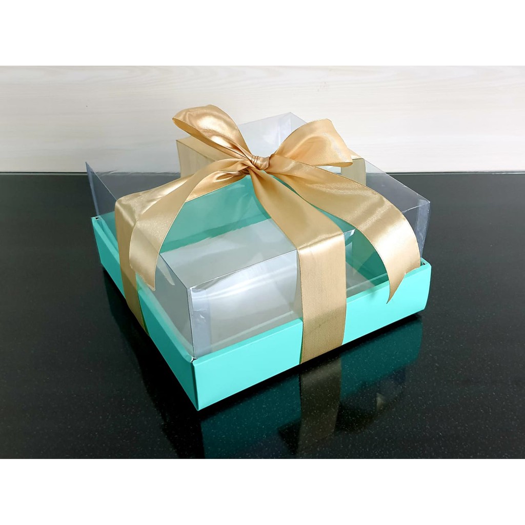 Cake Box Mika (Uk. 22 x 22 x 11 cm)