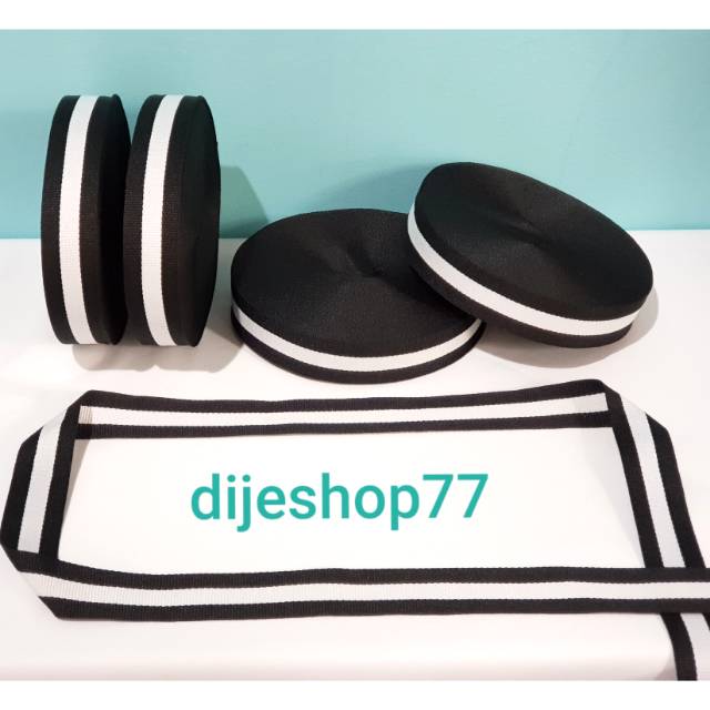 Pita 2,5cm / pita 2,5 cm / pita lis salur hitam putih / gucci salur adidas / lis celana baju /bisban