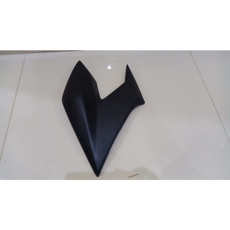 Shroud kuping sayap tangki honda cb 150 r led hitam