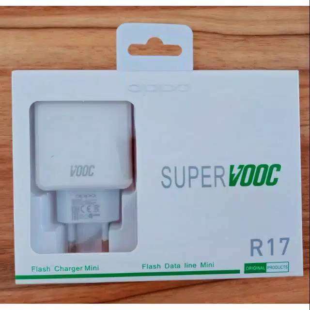 (NC) Charger Oppo Super VOOC R17 Type C / White