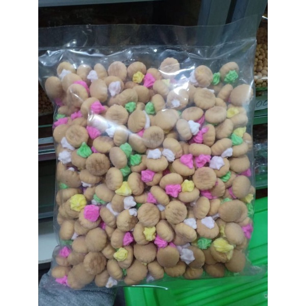 

kue monas,gembros,makanan ringan,makanan manis,kue kering