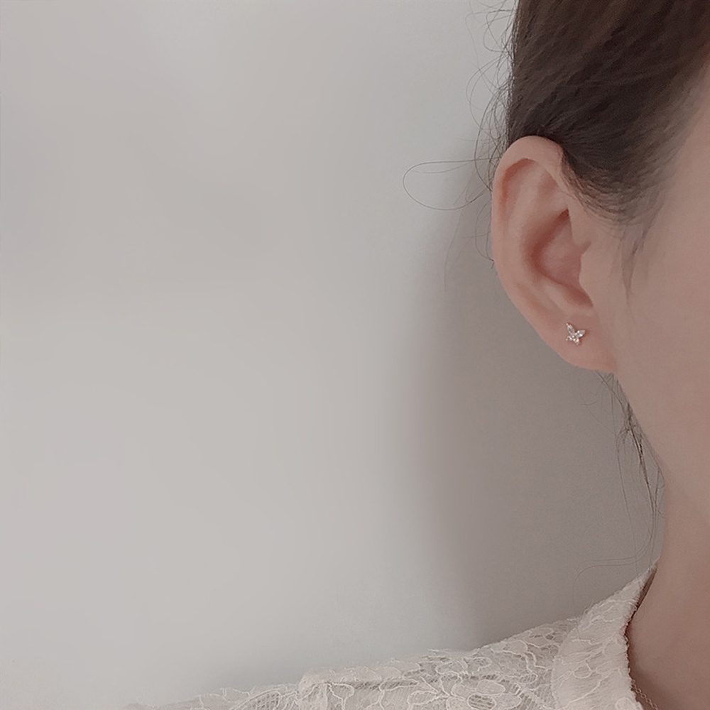 Anting Tusuk Silver S925 Gaya Korea Bentuk Kupu-Kupu / Hati Aksen Zircon Untuk Perhiasan Wanita