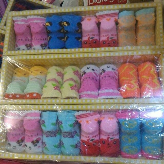 Kaos kaki dus tanpa boneka pingoo