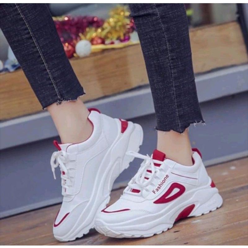 Sepatu Sneakers Kasual Wanita Chunky Fashione02