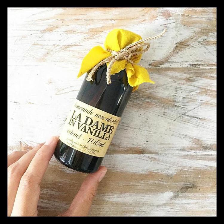 

La Dame In Vanilla Extract 100Ml - Ekstrak Vanila Halal Mui Teruji
