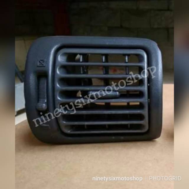 Copotan Kisi Kisi AC Toyota Starlet Kapsul sebelah kanan