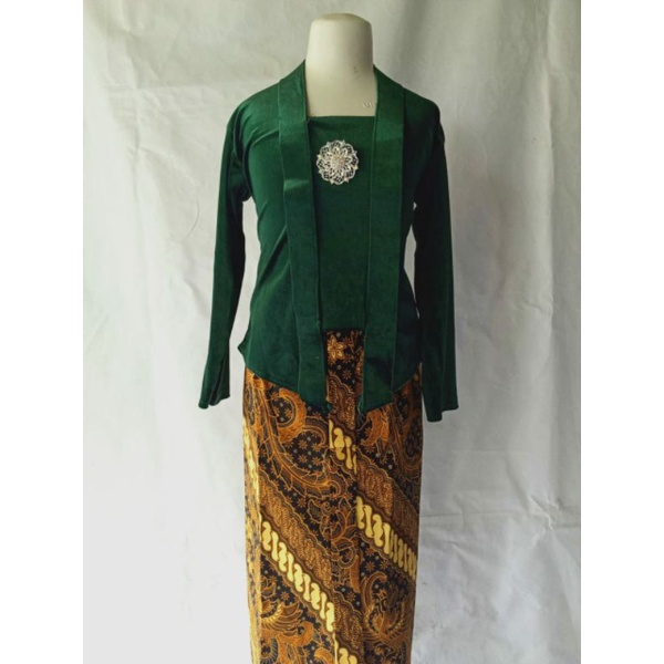 KEBAYA BLUDRU KUTUBARU WARNA HIJAU SET JARIK BATIK ANAK CEWEK BAJU ADAT JAWA PAKAIAN TRADISIONAL ANA