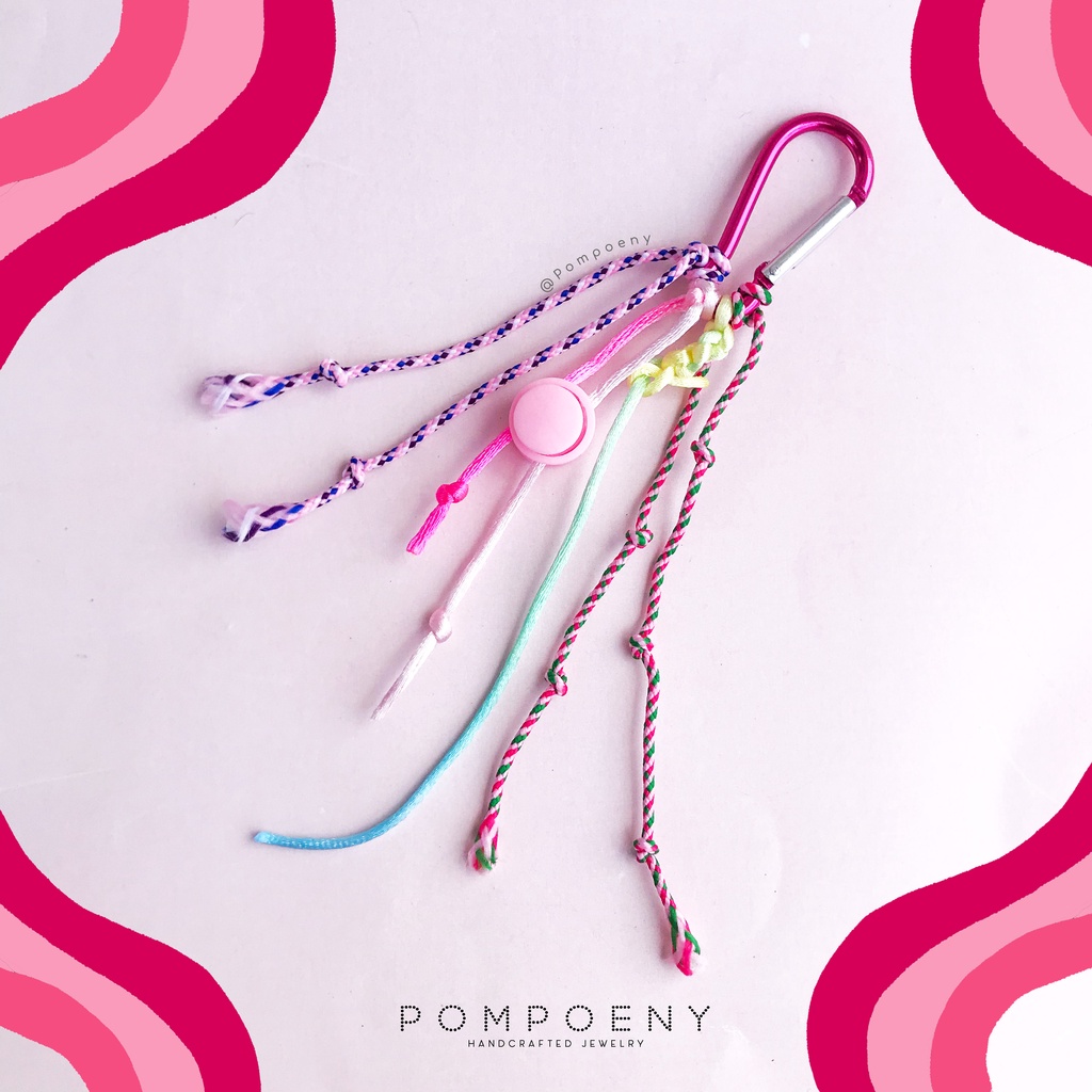 Bag Charm / MINI Carabiner Bag Charm / Mini Bag Charm/ Airpods Charm/ Gantungan Airpods / Keychain / Bags Charm Handmade - POMPOENY