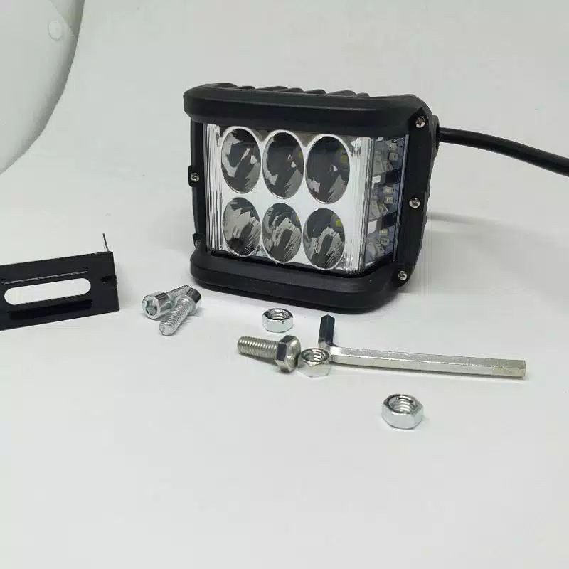 Lampu Tembak Sorot LED CWL 6 Mata Plus LED Samping Kedip Flash