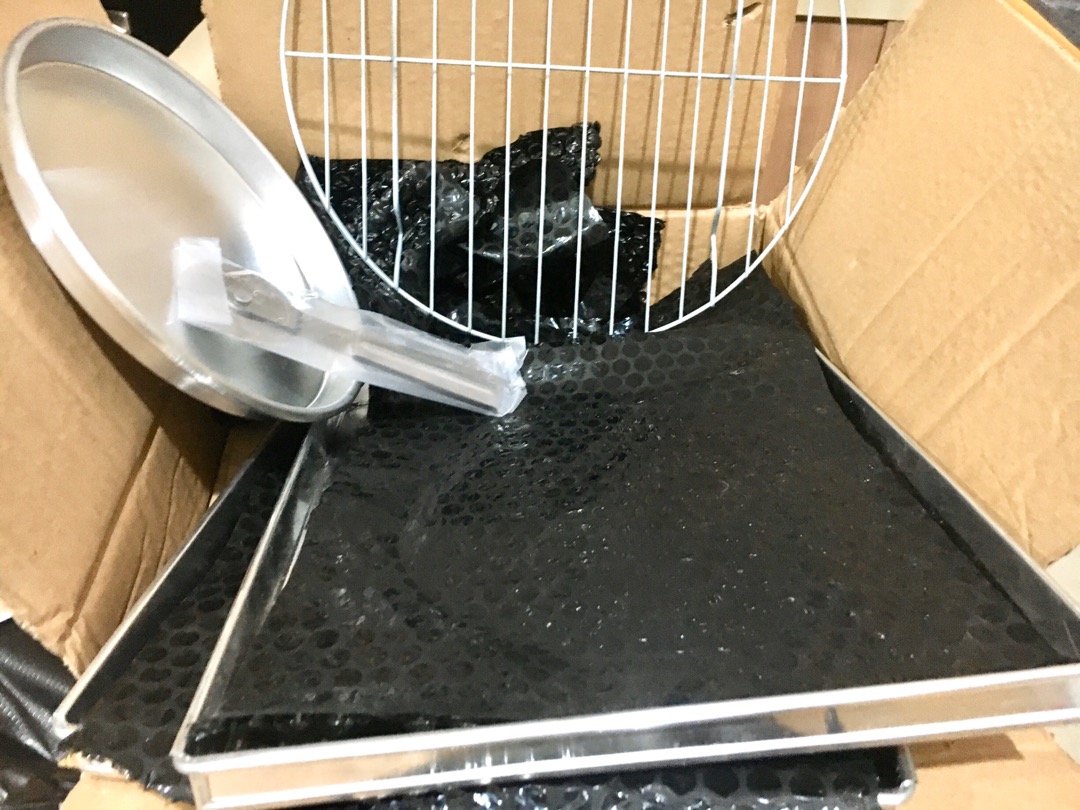 Pisau Pemotong Pizza Tipis