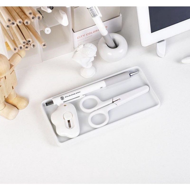 

Gunting Putih Aestatic White Scissors Mini