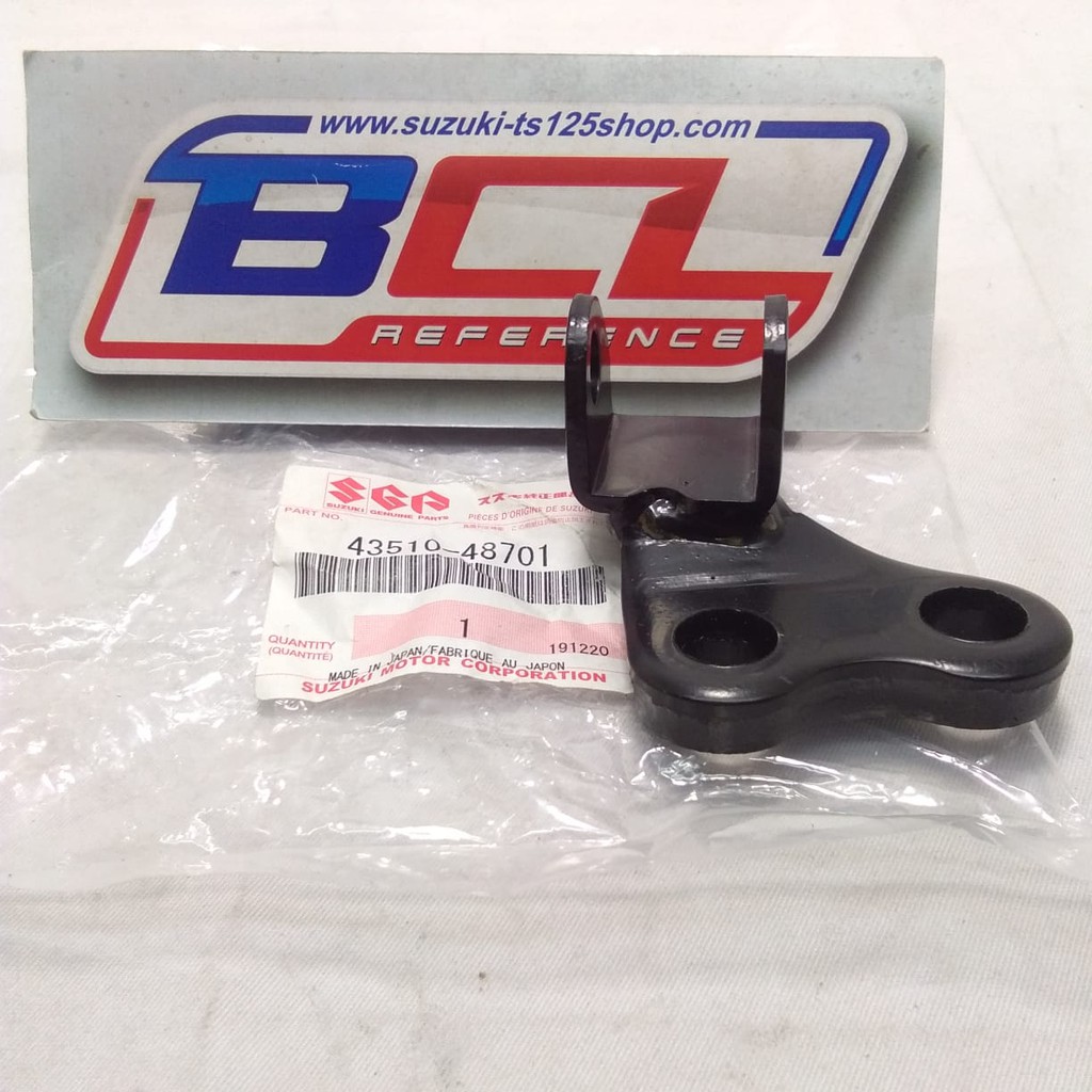 Dudukan Footstep Kanan Depan Original Suzuki TS125 TS 125