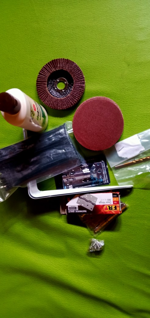 Amplas Bulat Velcro Frt 4 Inch Harga Per 10 Pcs Grit P 100  P 120