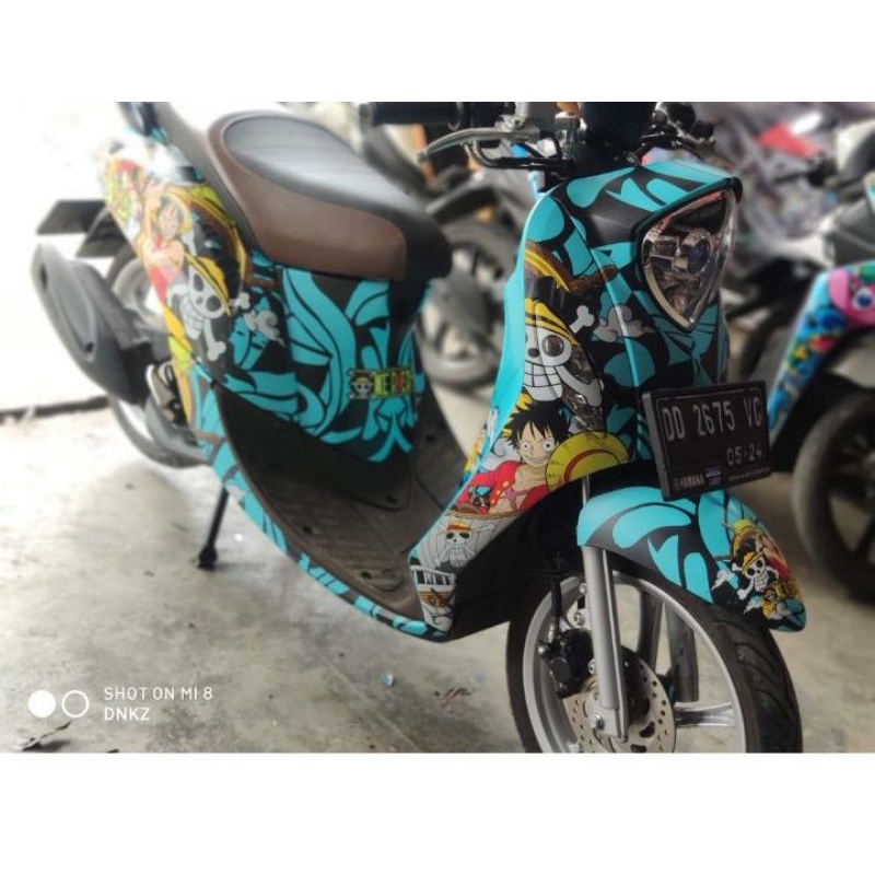 Decal motor Fino anime one piece