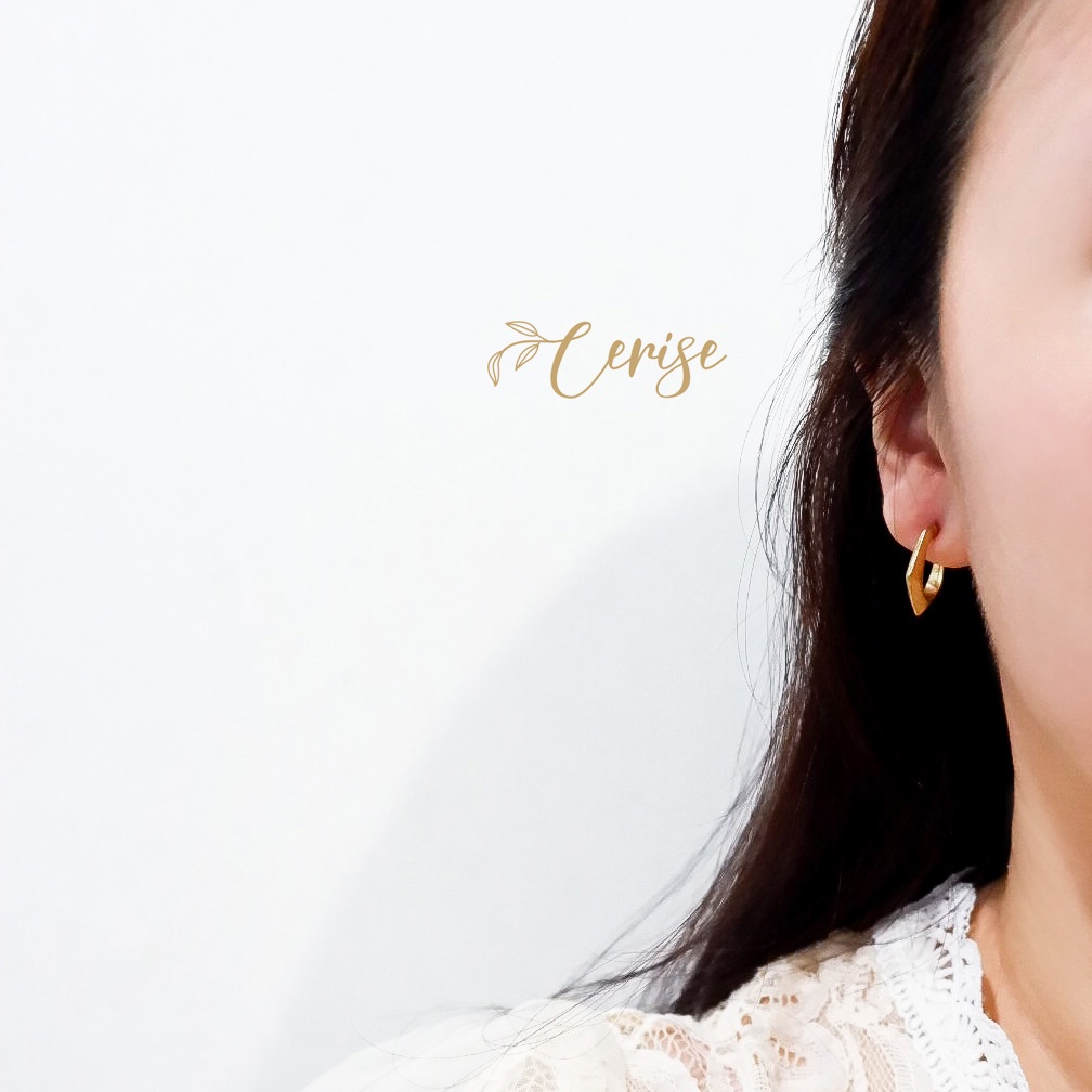 Ellyzia Earrings | anting tusuk bulat emas gold korea cantik aksesoris wanita trendy stylish