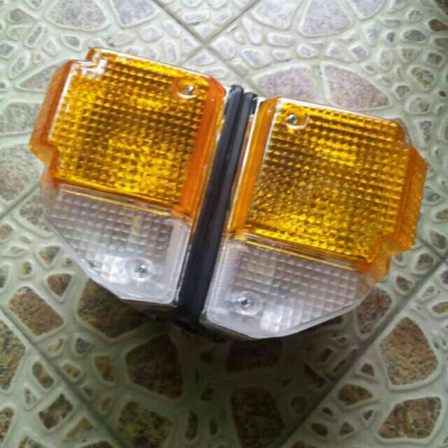 LAMPU SEIN HARDTOP BUNDERA