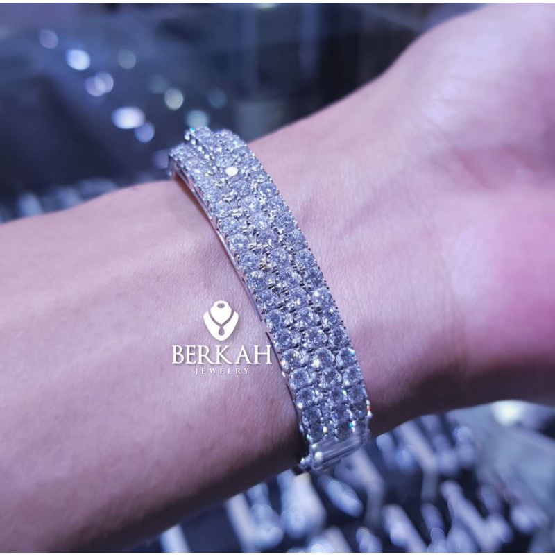 Gelang Emas Putih Berlian Asli motif Tangpres (Natural Diamond)